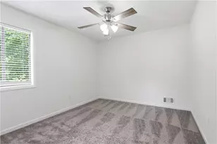 124 Creekview Dr, Woodstock, GA 30188 - Photo 20