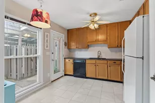 4147 Paddington Dr, Duluth, GA 30096 - Photo 4