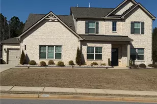 131 Classica Dr, McDonough, GA 30252 - Photo 2