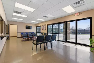 142 Hampton Court, Commerce, GA 30529 - Photo 8