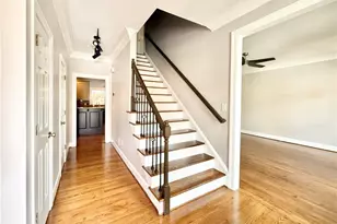 1097 Longwood Trce, Atlanta, GA 30324 - Photo 4