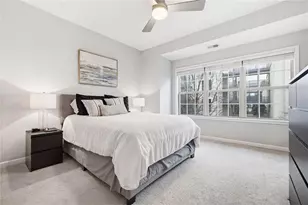 629 Broadview Pl NE, Atlanta, GA 30324 - Photo 12