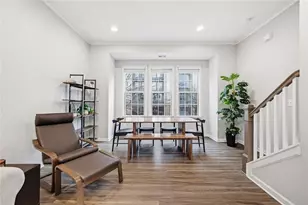 629 Broadview Pl NE, Atlanta, GA 30324 - Photo 10