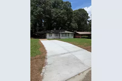 1808 Brewer Boulevard SW, Atlanta, GA 30310 - Photo 1