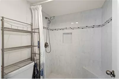 9 Vista Square NW, Atlanta, GA 30327 - Photo 18