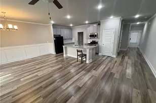 339 Cherryhill Ln, Woodstock, GA 30188 - Photo 2