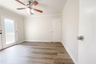 1325 Hidden Circle Dr, Sugar Hill, GA 30518 - Photo 14