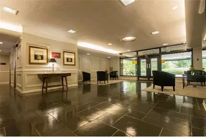 2965 Pharr Court South NW #312, Atlanta, GA 30305 - Photo 4