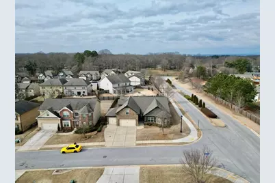 5763 Shore Isle Court, Flowery Branch, GA 30542 - Photo 4