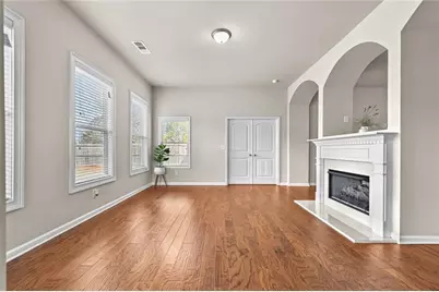 5763 Shore Isle Court, Flowery Branch, GA 30542 - Photo 18