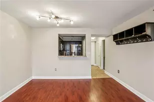 2870 Pharr Ct South NW, Atlanta, GA 30305 - Photo 8