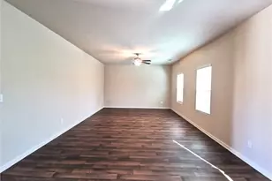 11 Darling Ln, Pendergrass, GA 30567 - Photo 8