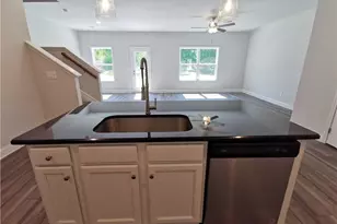 209 Station Overlook Dr, Auburn, GA 30011 - Photo 10