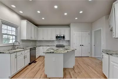 6415 Sterling Drive, Suwanee, GA 30024 - Photo 20