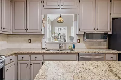 6120 Woodlake Drive, Buford, GA 30518 - Photo 28