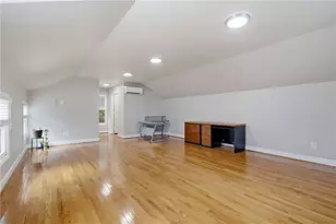 6120 Woodlake Dr, Buford, GA 30518 - Photo 24