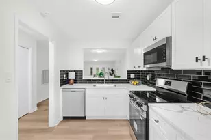 4212 Stillwater Dr, Duluth, GA 30096 - Photo 2