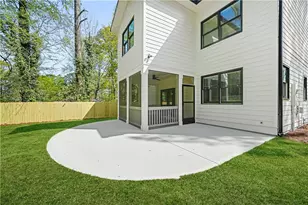 1741 Thomas St, Decatur, GA 30032 - Photo 32