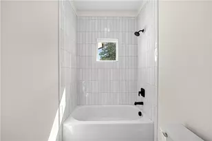 1741 Thomas St, Decatur, GA 30032 - Photo 28