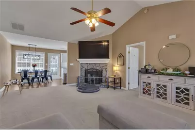 918 Scarletts Walk, Locust Grove, GA 30248 - Photo 6