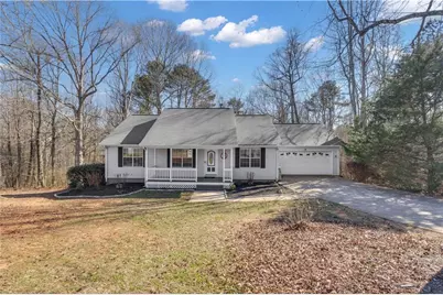 918 Scarletts Walk, Locust Grove, GA 30248 - Photo 2