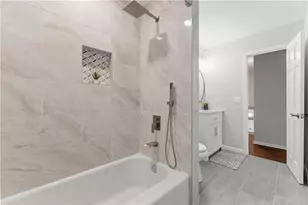 2842 Peeler Rd, Dunwoody, GA 30360 - Photo 34