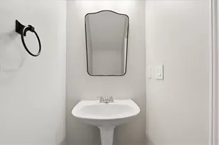 5630 Lawley Dr, Alpharetta, GA 30022 - Photo 8