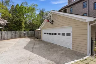 1132 Oglethorpe Ave NE, Brookhaven, GA 30319 - Photo 34