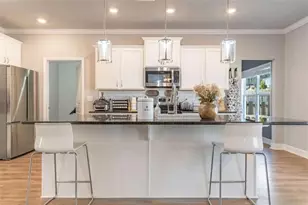 35 Hawthorn Ln, Covington, GA 30014 - Photo 8