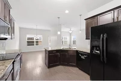 4754 Highland Ave, Sugar Hill, GA 30518 - Photo 14