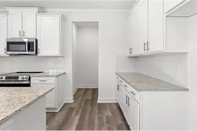 5619 Chickory Drive, Flowery Branch, GA 30542 - Photo 2