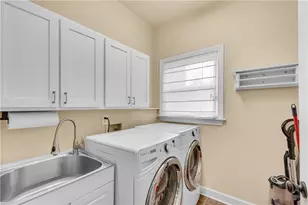 4211 Edgeworth Dr, Flowery Branch, GA 30542 - Photo 16