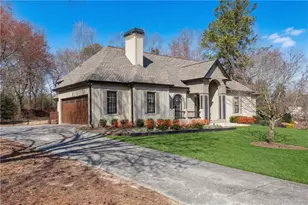 4211 Edgeworth Dr, Flowery Branch, GA 30542 - Photo 2