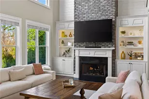 6672 Trail Side Dr, Flowery Branch, GA 30542 - Photo 6