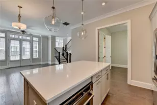 595 Broadview Pl NE, Atlanta, GA 30324 - Photo 38