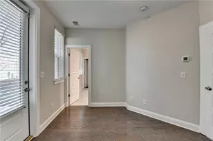 595 Broadview Pl NE, Atlanta, GA 30324 - Photo 10