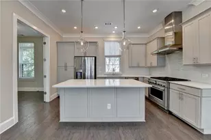 595 Broadview Pl NE, Atlanta, GA 30324 - Photo 32