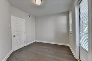 595 Broadview Pl NE, Atlanta, GA 30324 - Photo 12