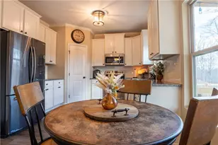 330 Bryndemere Dr, Dawsonville, GA 30534 - Photo 8