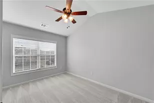 2292 Infield Ln, Lawrenceville, GA 30043 - Photo 28