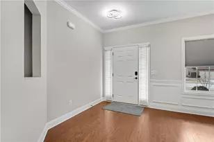 2292 Infield Ln, Lawrenceville, GA 30043 - Photo 6