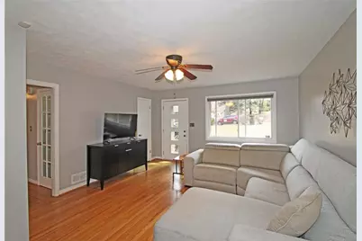 456 Plantation Road SW, Smyrna, GA 30082 - Photo 2