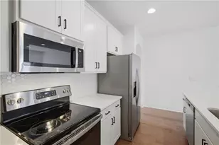 6400 Shalks Xing Dr, Lithonia, GA 30058 - Photo 12