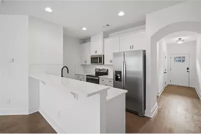 6400 Shalks Crossing Drive, Lithonia, GA 30058 - Photo 10