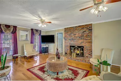 6450 Lake Sara Glen Drive, Douglasville, GA 30135 - Photo 20