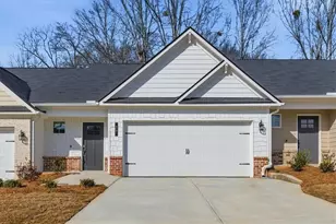 20 Silver Leaf Ln, Dawsonville, GA 30534 - Photo 1