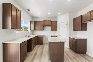 769 Oakmont Trce, Canton, GA 30114 - Photo 4