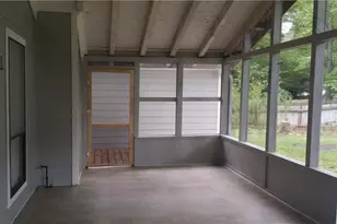 1074 Park Forest Ct NW, Lilburn, GA 30047 - Photo 22