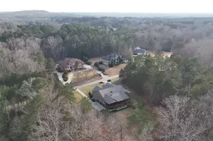 407 St Regis Dr, Oxford, GA 30054 - Photo 74