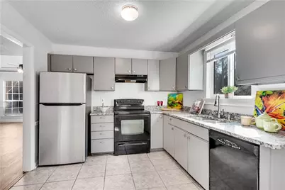 4203 Lakes End Drive NW, Kennesaw, GA 30144 - Photo 8